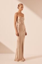LA LUNE LACE BACK MAXI DRESS - GOLD - Image 2