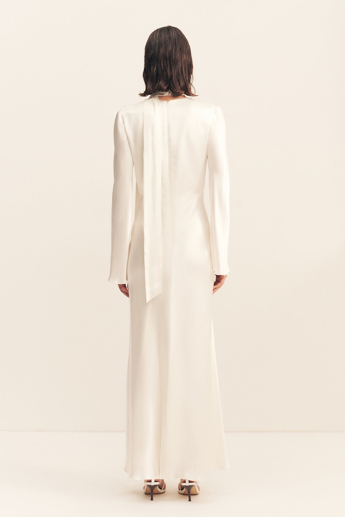 LA LUNE PLUNGED LONG SLEEVE MAXI DRESS - WHITE - Image 7