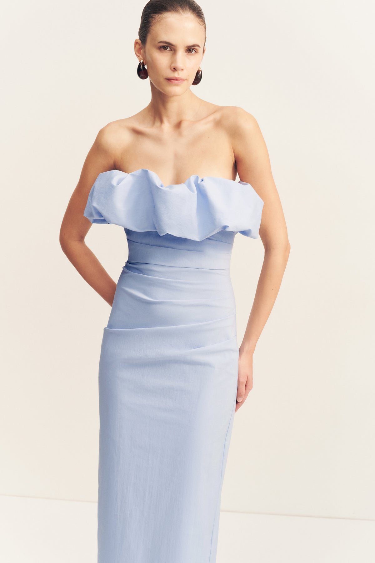 CAMPBELL STRAPLESS BUBBLE MAXI DRESS - CORNFLOWER BLUE - Image 2
