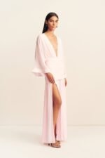 AMINA FLARED SLEEVE PLUNGED MAXI DRESS - FAIRYFLOSS - Image 4